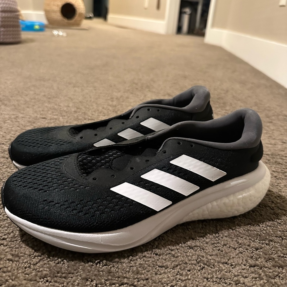 Adidas Men's Black and White Athletic Shoes